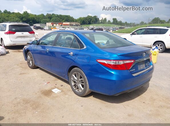 4T1BF1FK8HU640849 2017 TOYOTA CAMRY Blue Задня ліва чверть