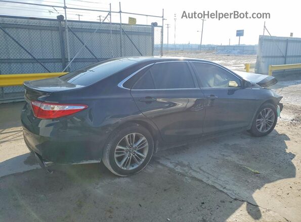4T1BF1FK8HU718708 2017 TOYOTA CAMRY Black Tył prawy