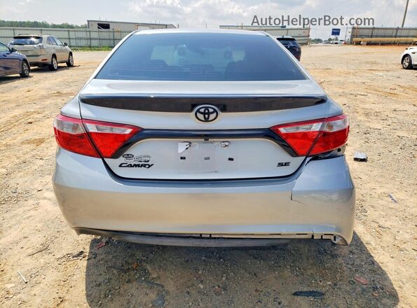 4T1BF1FK9GU124112 2016 TOYOTA CAMRY Silver უკანა ხედი
