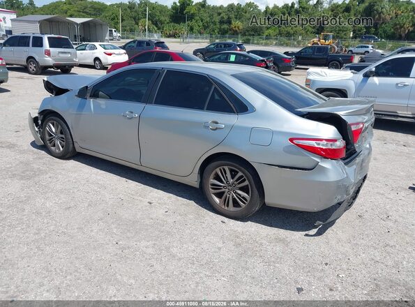 4T1BF1FK9GU250275 2016 TOYOTA CAMRY Серебряный Задняя левая четверть