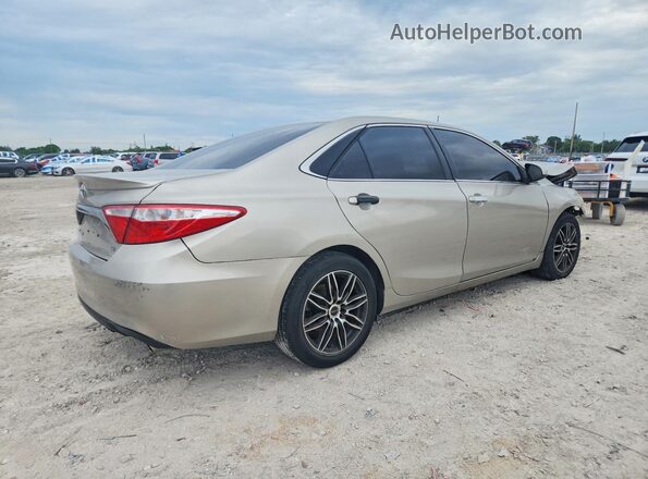 4T1BF1FK9GU546705 2016 TOYOTA CAMRY Бежевый Задняя правая четверть