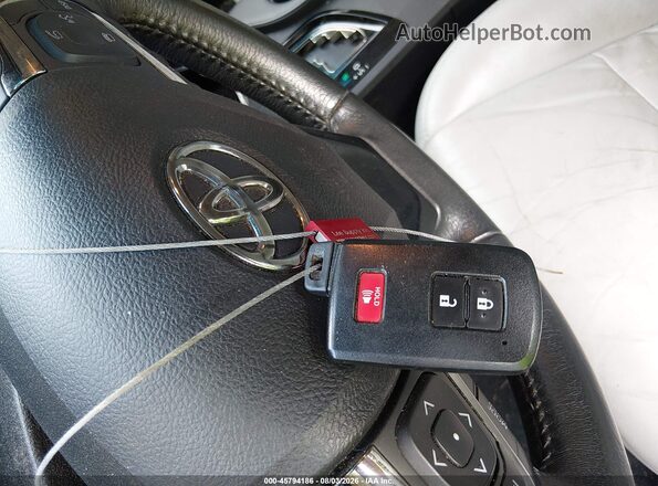 4T1BK1EB0HU252026 2017 TOYOTA AVALON Серый Вид панели приборов