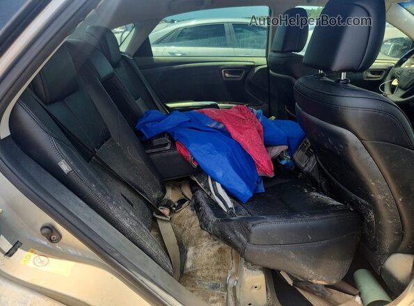 4T1BK1EB1JU284425 2018 TOYOTA AVALON Silver უკანა სალონის ხედი