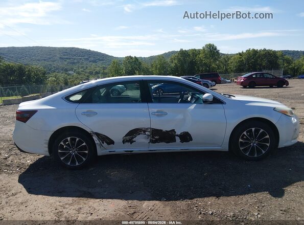 4T1BK1EBXGU210090 2016 TOYOTA AVALON Белый Вид задней части салона