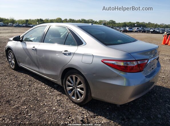 4T1BK1FK2HU031770 2017 TOYOTA CAMRY Silver Trasero izquierdo