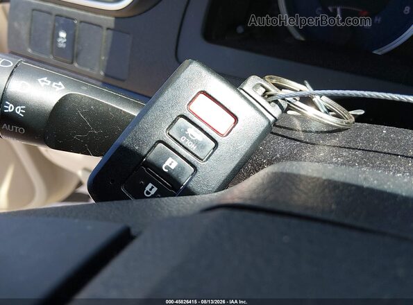 4T1BK1FK5HU032167 2017 TOYOTA CAMRY White Вид панелі приладів