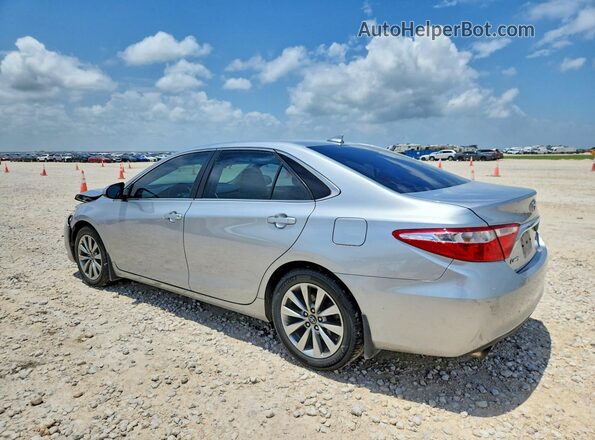 4T1BK1FK8GU575186 2016 TOYOTA CAMRY Серебряный Задняя левая четверть
