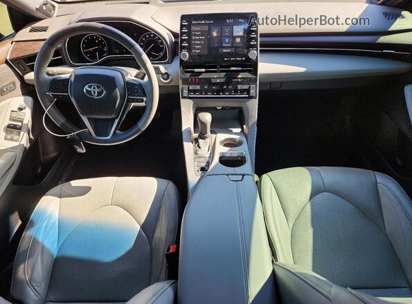 4T1BZ1FB5KU016344 2019 TOYOTA AVALON Зеленый Вид панели приборов