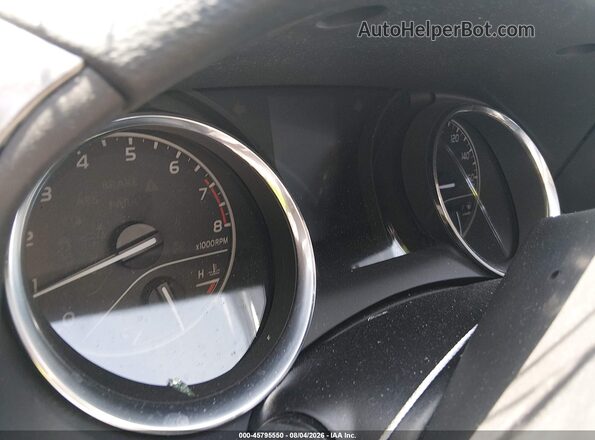 4T1C11AK3LU336069 2020 TOYOTA CAMRY Silver Widok tylnych siedzeń