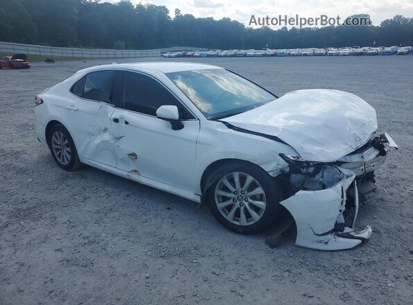 4T1C11AK4LU943324 2020 TOYOTA CAMRY Белый Передняя правая четверть