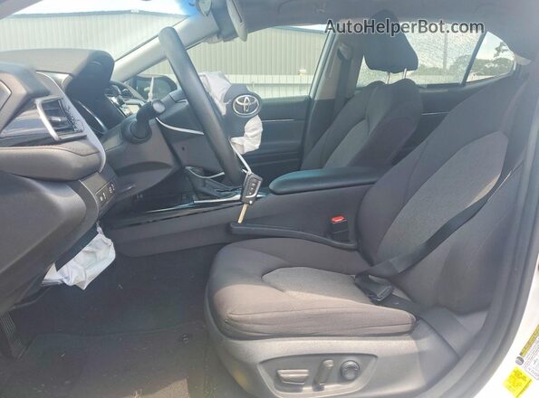 4T1C11AK4LU943324 2020 TOYOTA CAMRY Белый Вид салона спереди