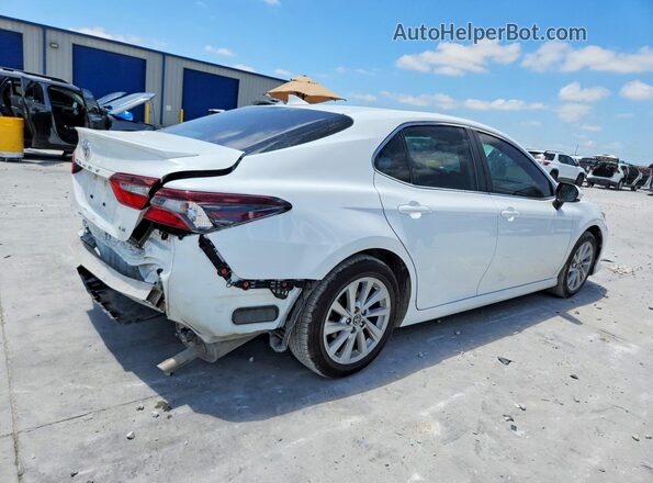 4T1C11AK5PU806480 2023 TOYOTA CAMRY Белый Задняя правая четверть