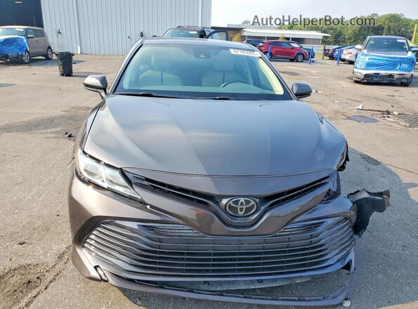 4T1C11AK7LU907627 2020 TOYOTA CAMRY Угольный Вид спереди