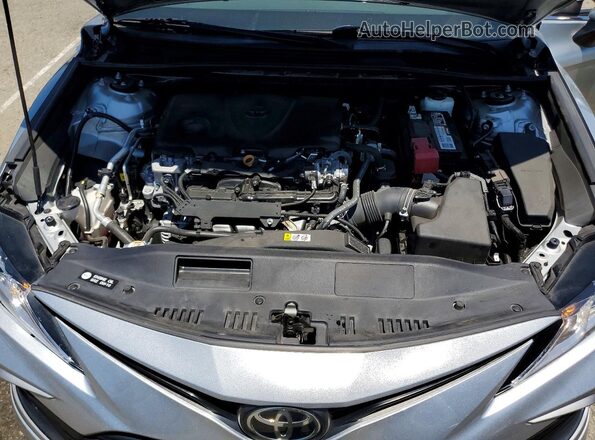 4T1C11AK7NU006342 2022 TOYOTA CAMRY Silver Vista interior trasera