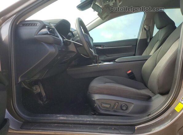 4T1C11AK7NU711920 2022 TOYOTA CAMRY Gray Սալոնի դիմացի տեսք