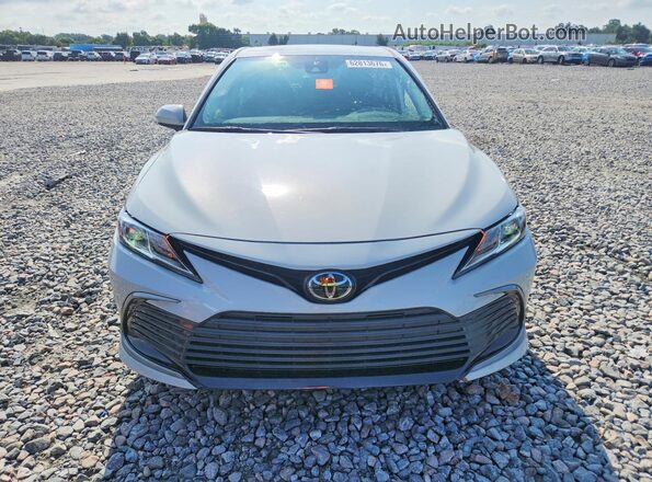 4T1C11AK8NU072155 2022 TOYOTA CAMRY White Vista frontal