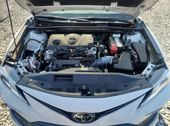 4T1C11AK8NU072155 2022 TOYOTA CAMRY White Vista interior trasera