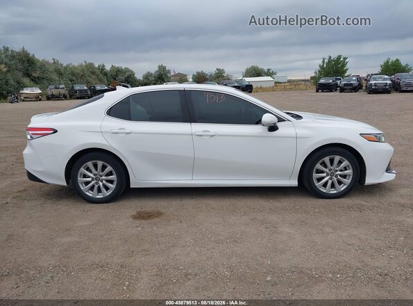 4T1C11BK2LU018300 2020 TOYOTA CAMRY White Панорамний вид салону 360°
