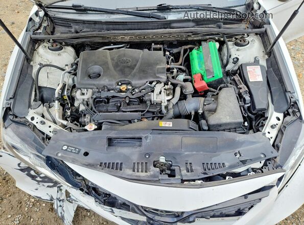 4T1C11BK5LU018095 2020 TOYOTA CAMRY White Widok wnętrza z tyłu