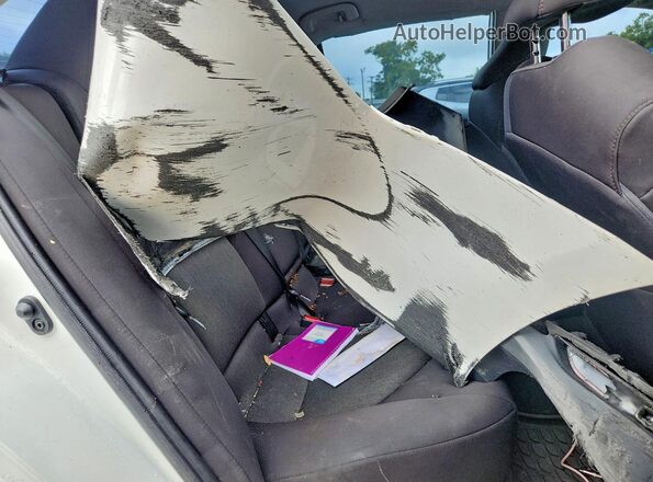 4T1C11BK5LU018095 2020 TOYOTA CAMRY White Widok tylnych siedzeń