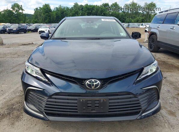 4T1C11BK6MU045727 2021 TOYOTA CAMRY Blue წინა ხედი