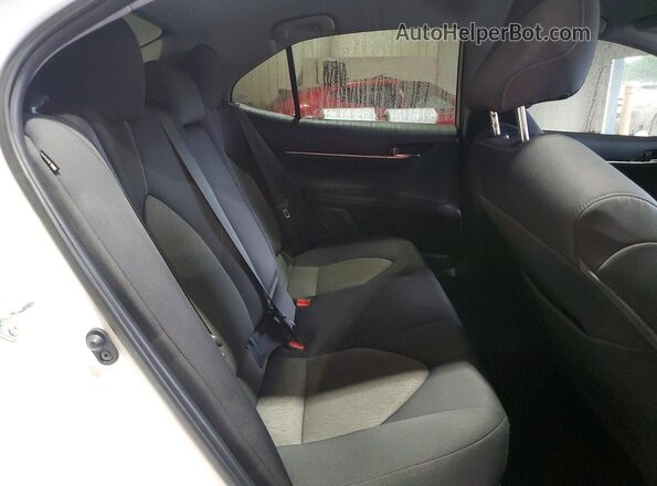 4T1C11BK9NU055430 2022 TOYOTA CAMRY White უკანა სავარძლების ხედი