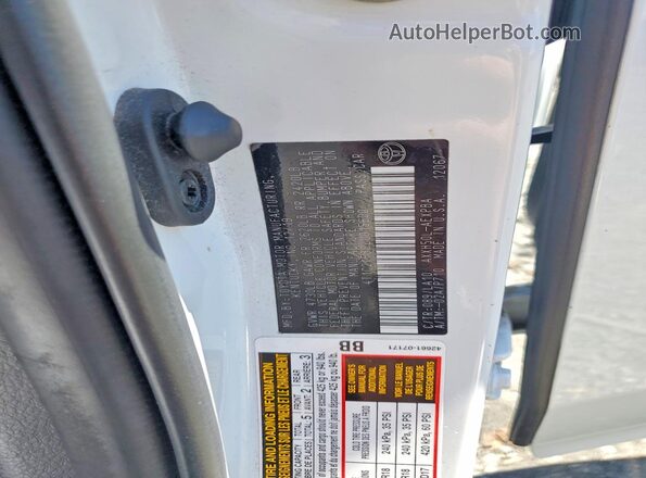 4T1C21FB0LU015600 2020 TOYOTA AVALON White VIN կոդի պիտակի տեսք