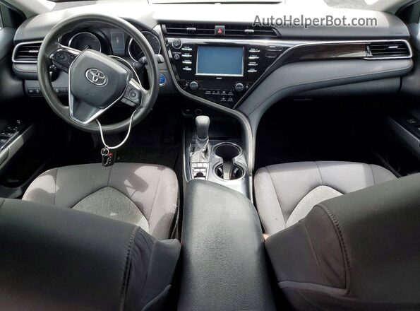 4T1C31AK9LU011162 2020 TOYOTA CAMRY Белый Вид панели приборов