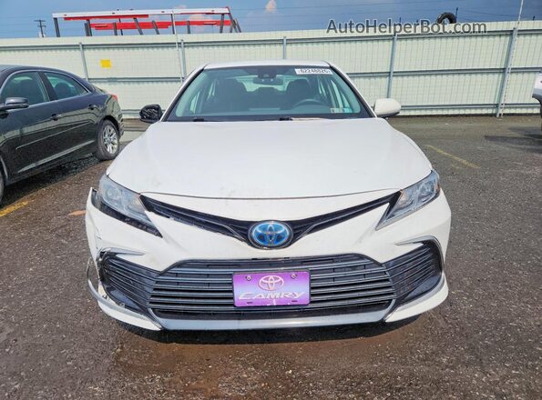 4T1C31AK9MU026679 2021 TOYOTA CAMRY White Вид спереду