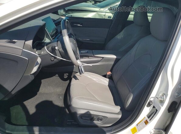 4T1D21FB8LU018118 2020 TOYOTA AVALON White Widok wnętrza z przodu