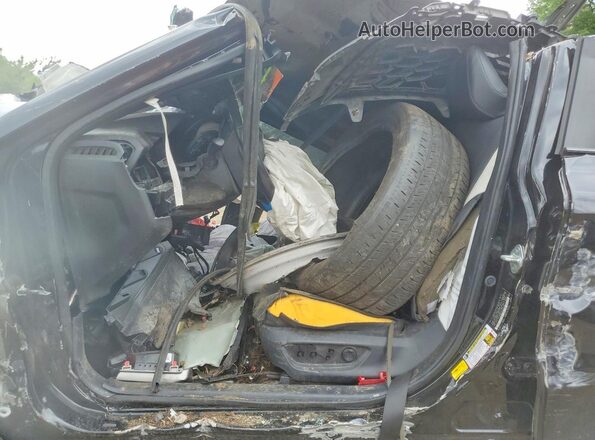 4T1DAACK0SU034917 2025 TOYOTA CAMRY Черный Вид салона спереди