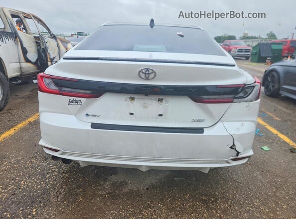 4T1DAACK0SU045013 2025 TOYOTA CAMRY White Rear view