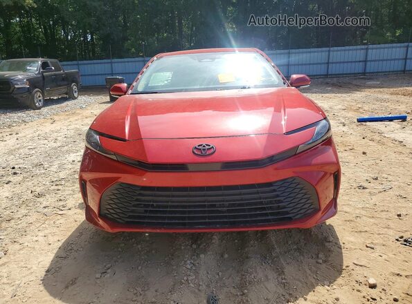 4T1DAACK0SU123452 2025 TOYOTA CAMRY Red Вид спереду