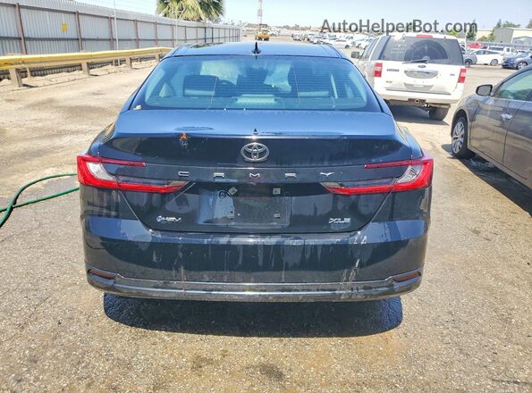 4T1DAACK0SU194604 2025 TOYOTA CAMRY Black Rear view