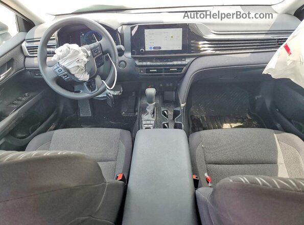 4T1DAACK0SU574770 2025 TOYOTA CAMRY Белый Вид панели приборов