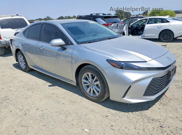 4T1DAACK0TU725513 2026 TOYOTA CAMRY Silver წინა მარჯვენა