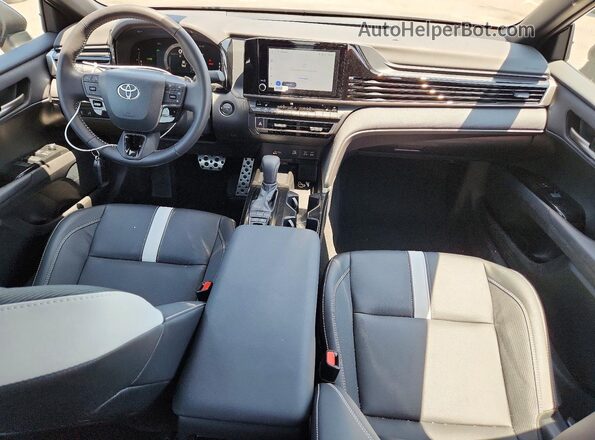 4T1DAACK0TU749505 2026 TOYOTA CAMRY Черный Вид панели приборов