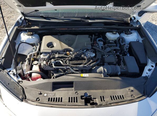4T1DAACK1SU004471 2025 TOYOTA CAMRY White Widok wnętrza z tyłu
