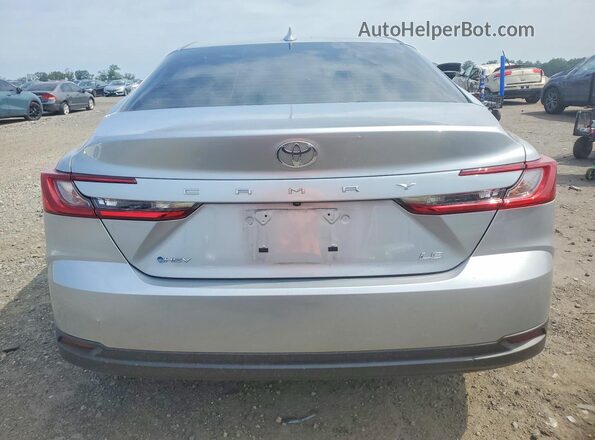 4T1DAACK1SU193154 2025 TOYOTA CAMRY Silver Rear view