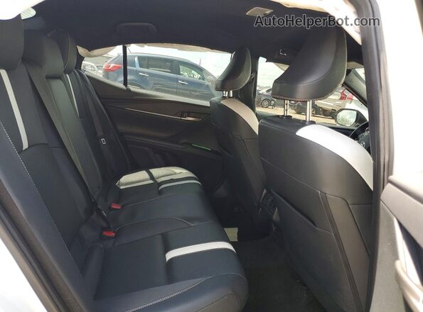 4T1DAACK1SU501164 2025 TOYOTA CAMRY White Вид задніх сидінь
