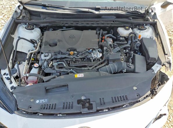 4T1DAACK1SU501164 2025 TOYOTA CAMRY White Вид задньої частини салону