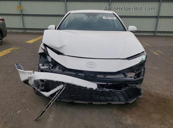4T1DAACK1SU606643 2025 TOYOTA CAMRY Белый Вид спереди