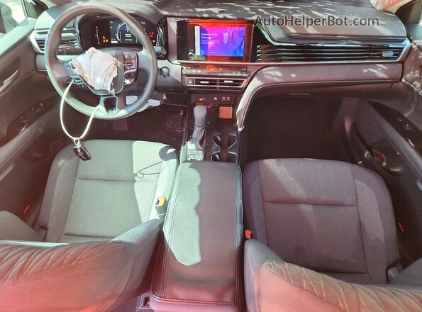 4T1DAACK1SU607288 2025 TOYOTA CAMRY Silver Вид панелі приладів