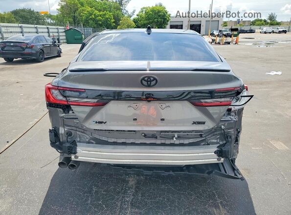 4T1DAACK1SU641862 2025 TOYOTA CAMRY Gray უკანა ხედი