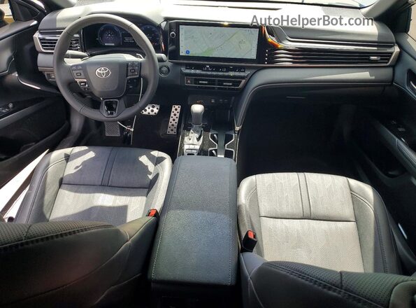 4T1DAACK1SU641862 2025 TOYOTA CAMRY Gray წინა პანელის ხედი