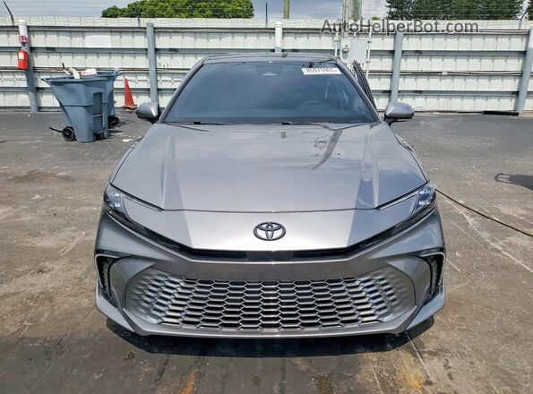 4T1DAACK1SU641862 2025 TOYOTA CAMRY Gray წინა ხედი