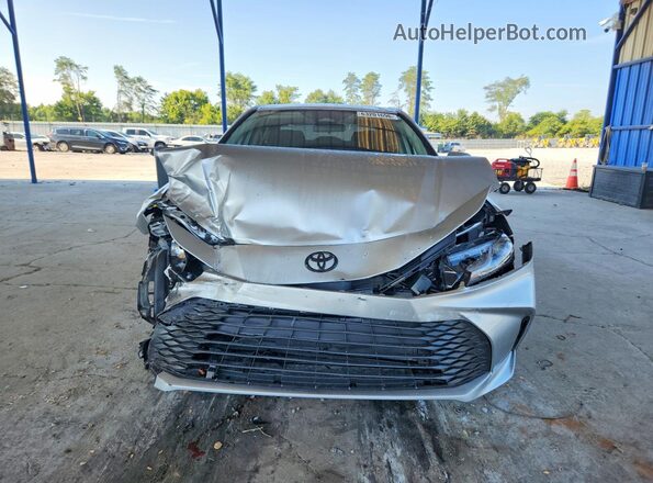4T1DAACK1SU648603 2025 TOYOTA CAMRY Silver Vista frontal