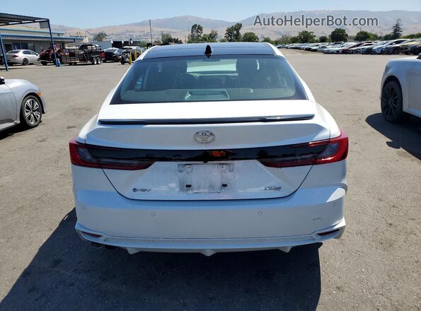 4T1DAACK1TU657478 2026 TOYOTA CAMRY White უკანა ხედი
