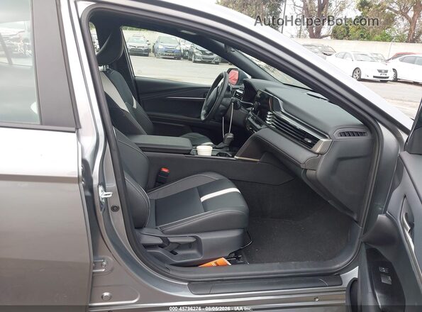 4T1DAACK1TU701317 2026 TOYOTA CAMRY Gray წინა სალონის ხედი