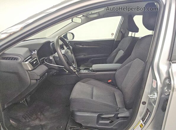 4T1DAACK1TU708736 2026 TOYOTA CAMRY Silver Սալոնի դիմացի տեսք